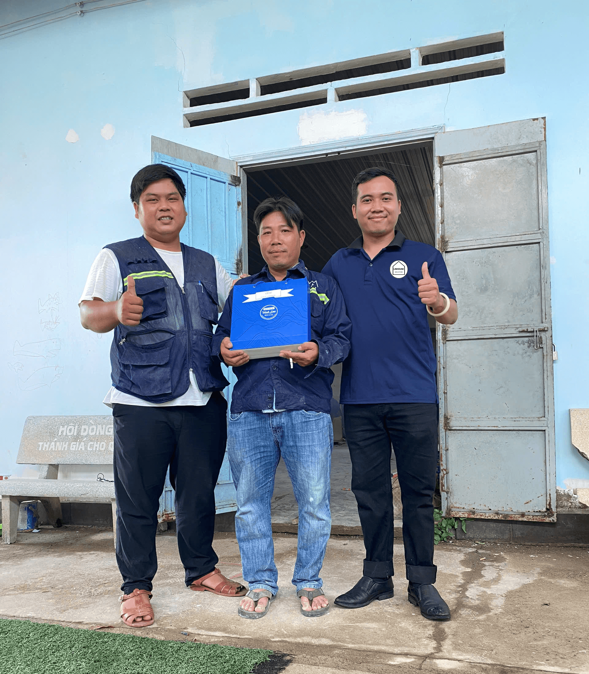 Gặp gỡ đội ngũ thi công
