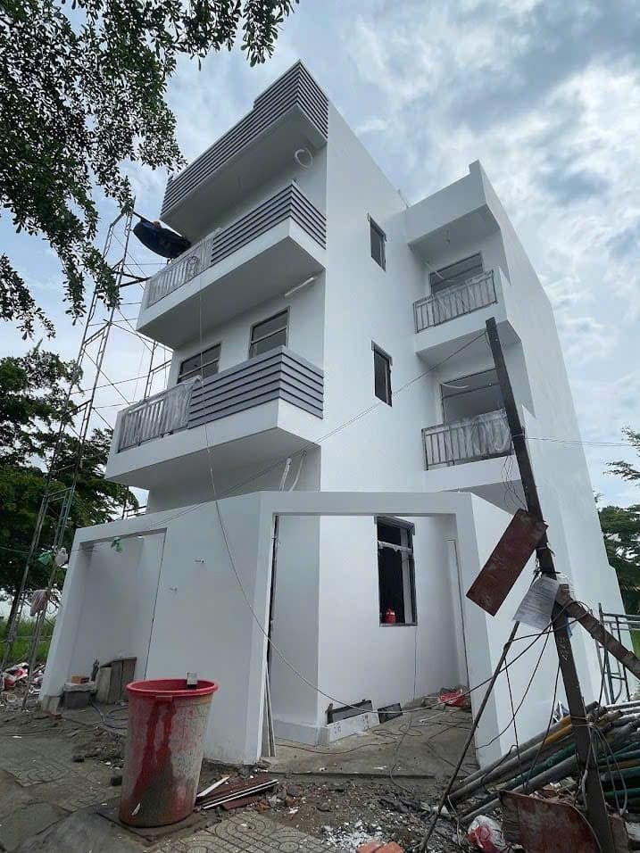 Thi công nhà chú Nam 3 tầng tại Nhà Bè